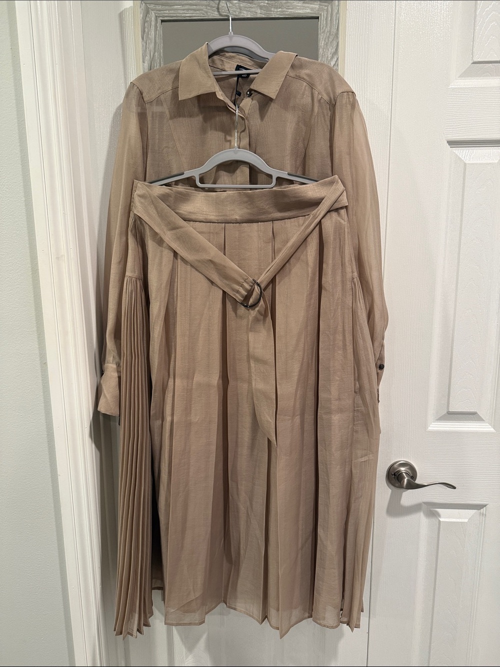 Women’s Beige Long Sleeve Belted Trench Shirt Jacket